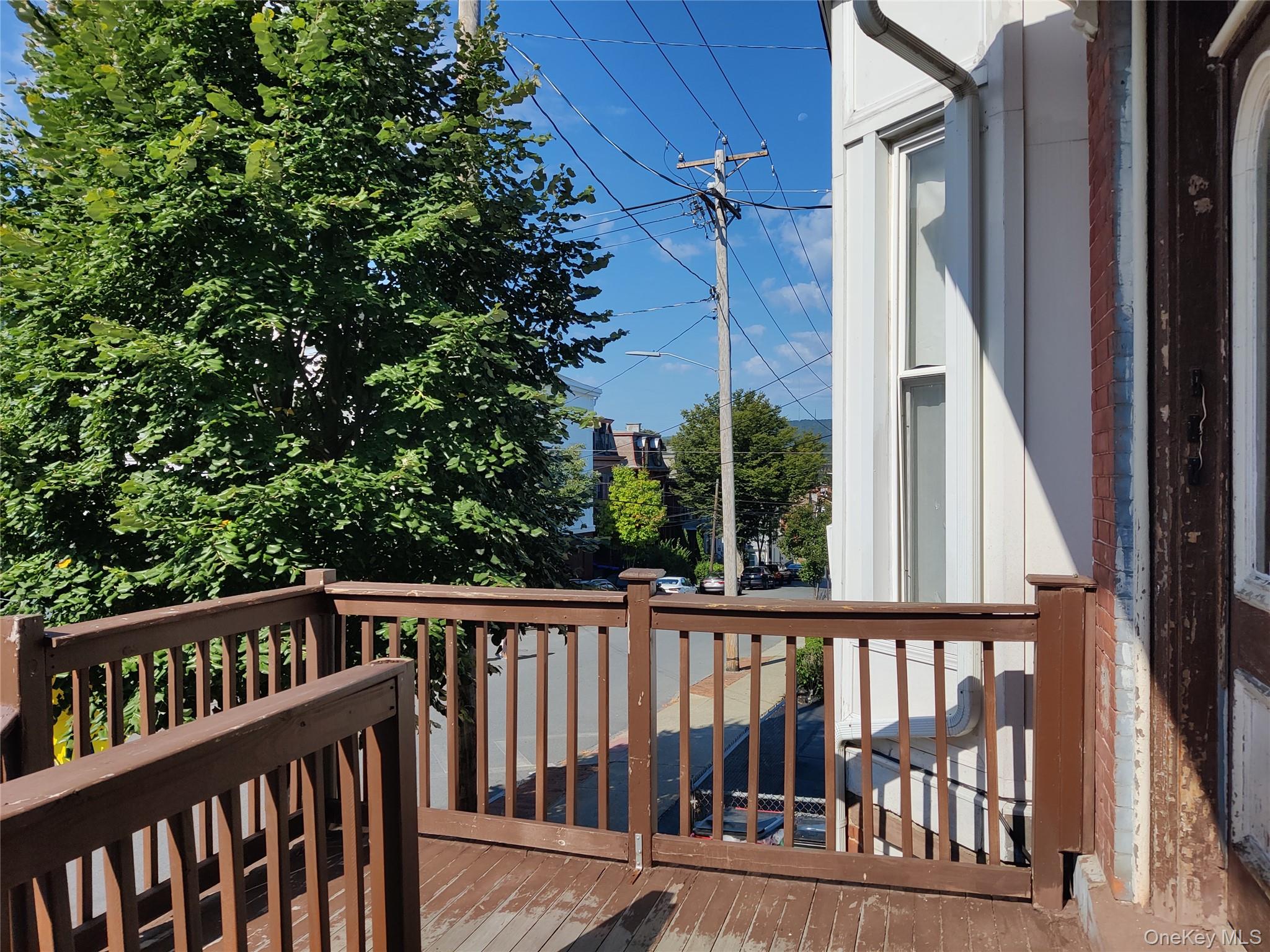 219 MILL Street Unit: 4