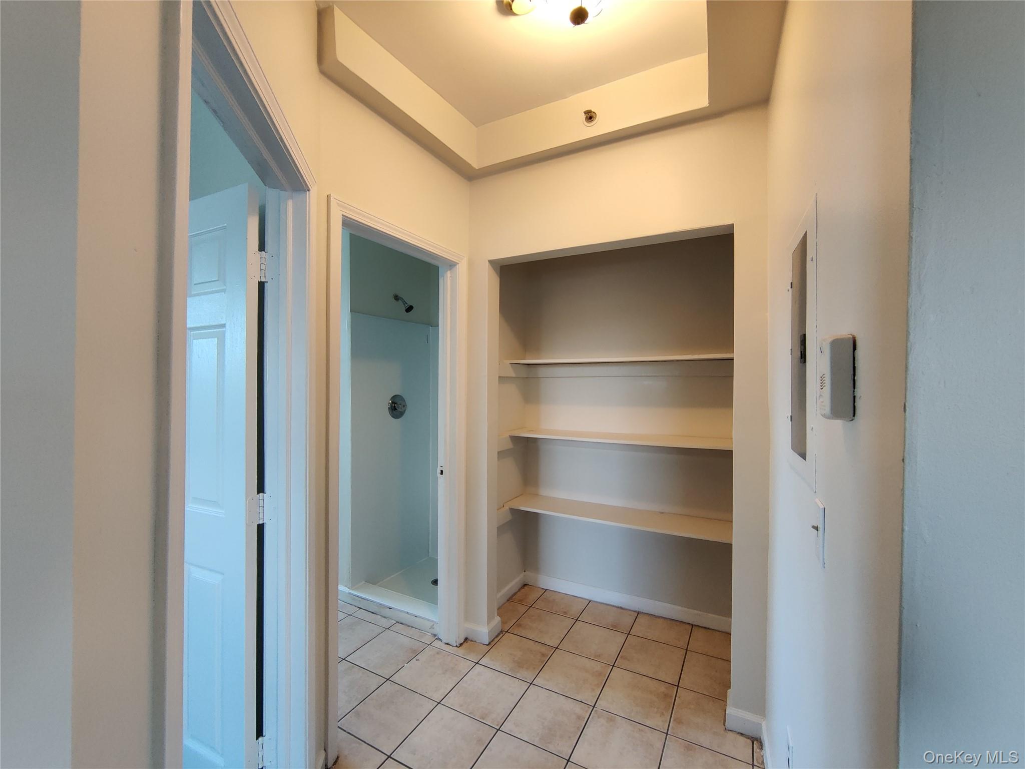 219 MILL Street Unit: 4