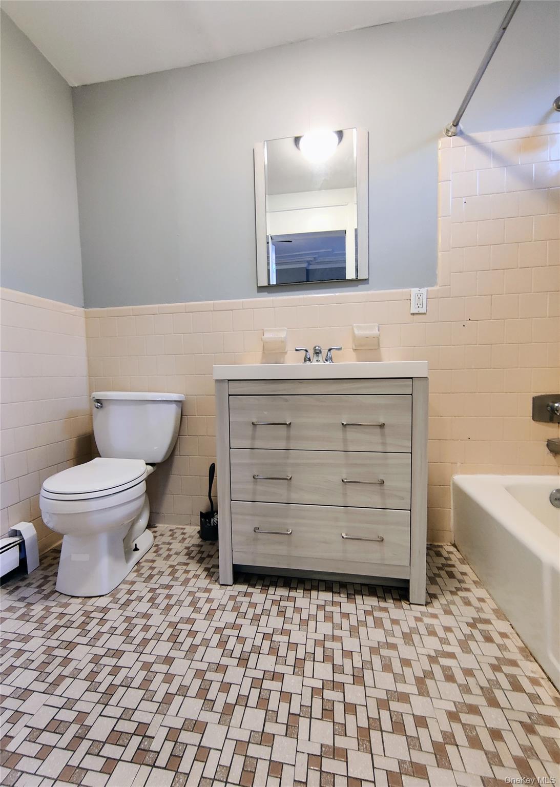 20 Noxon Street Unit: Unit 1