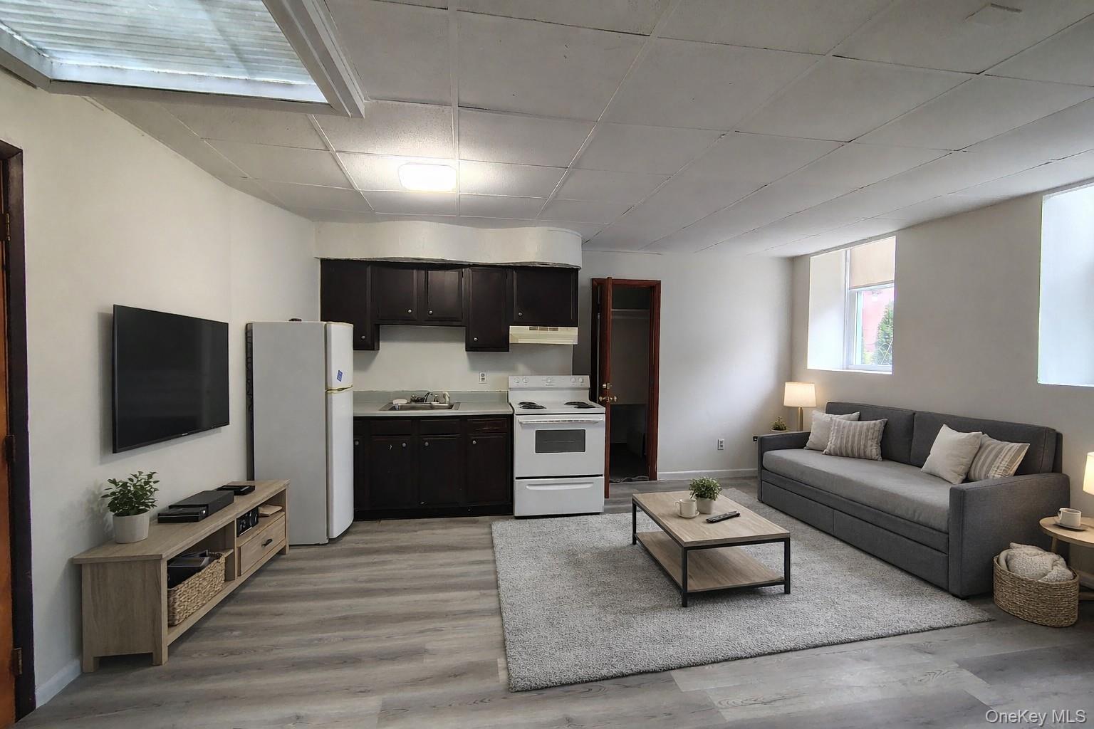 12 Main Street Unit: 12B