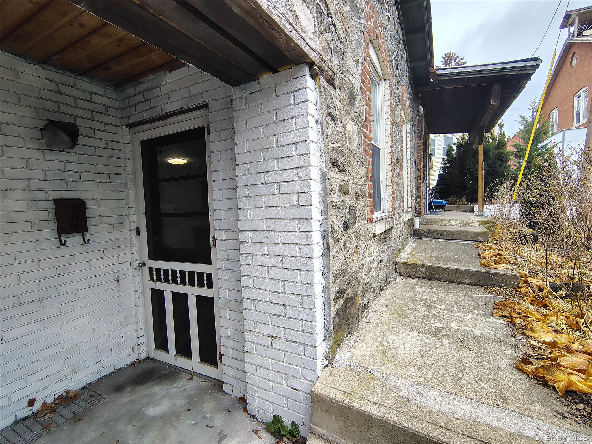 12 Main Street Unit: 12B