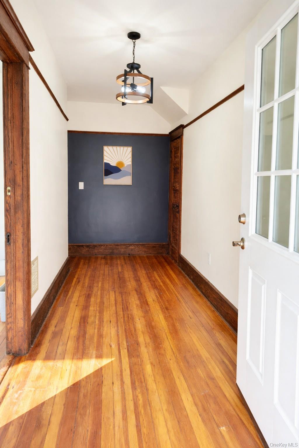 1 College Avenue