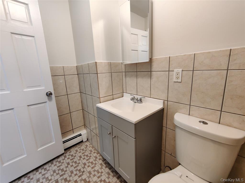 20 Noxon Street Unit: Unit B