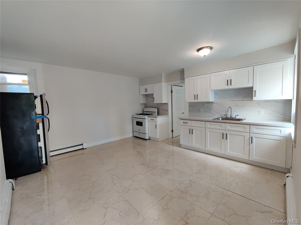 20 Noxon Street Unit: Unit B