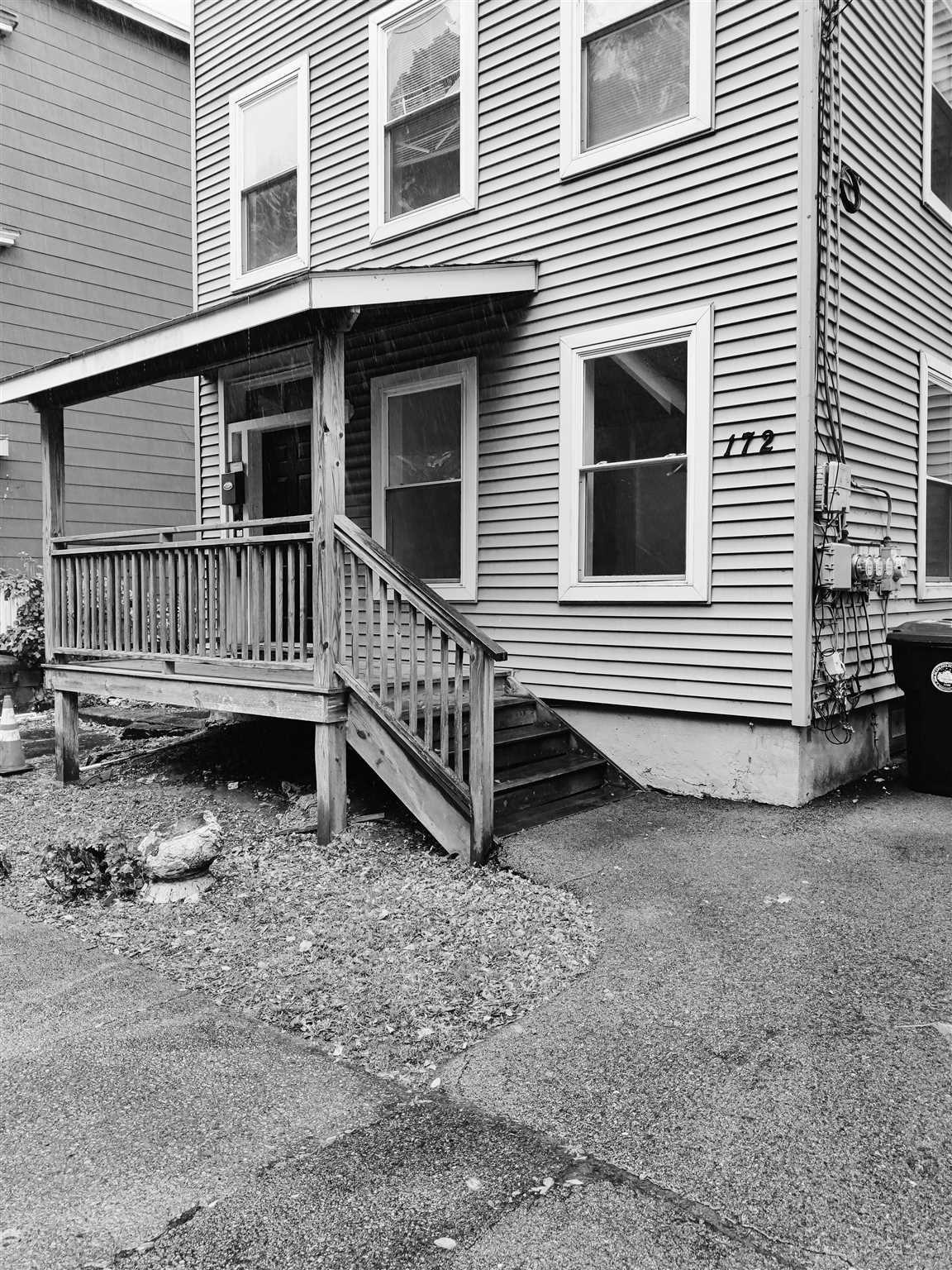 172 SOUTH Avenue Unit: 1