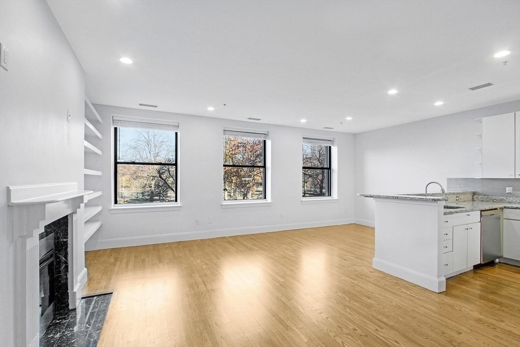 140 Boylston St. # 3