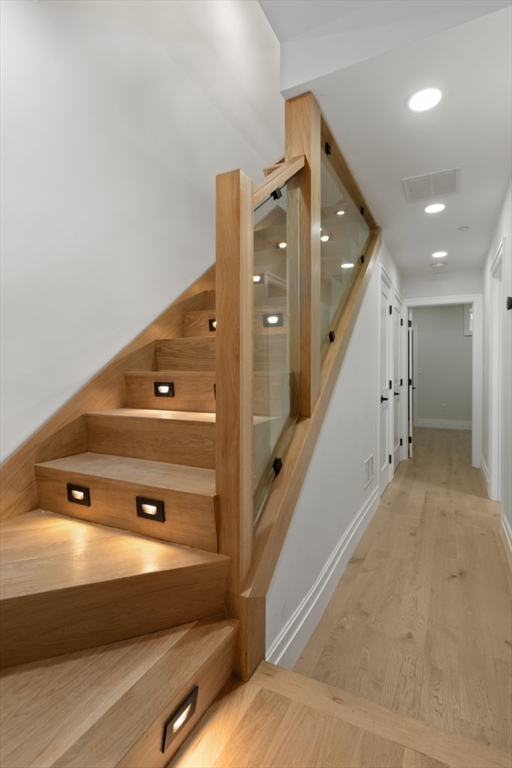12 Linden St # 12