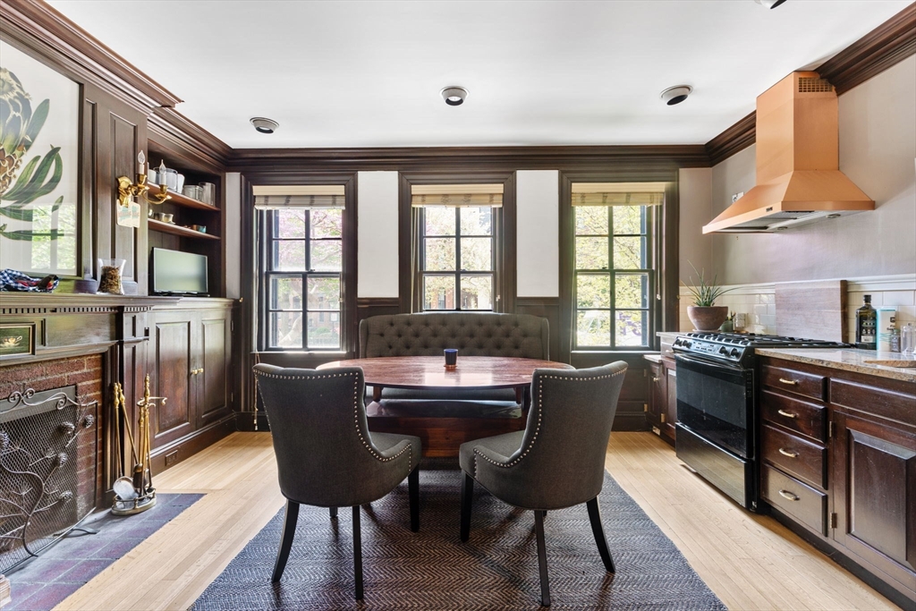 295 Marlborough Street # 2