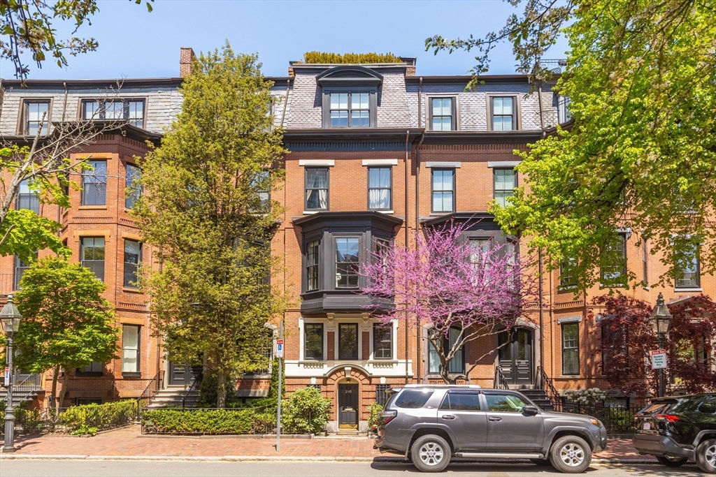 295 Marlborough Street # 2