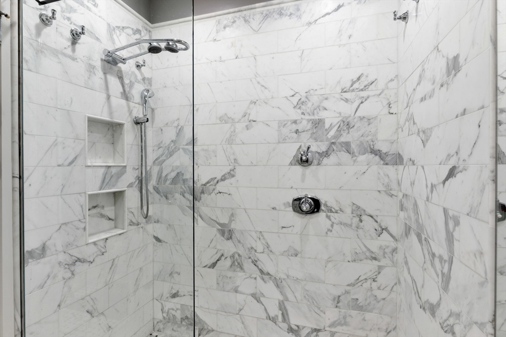 295 Marlborough Street # 2