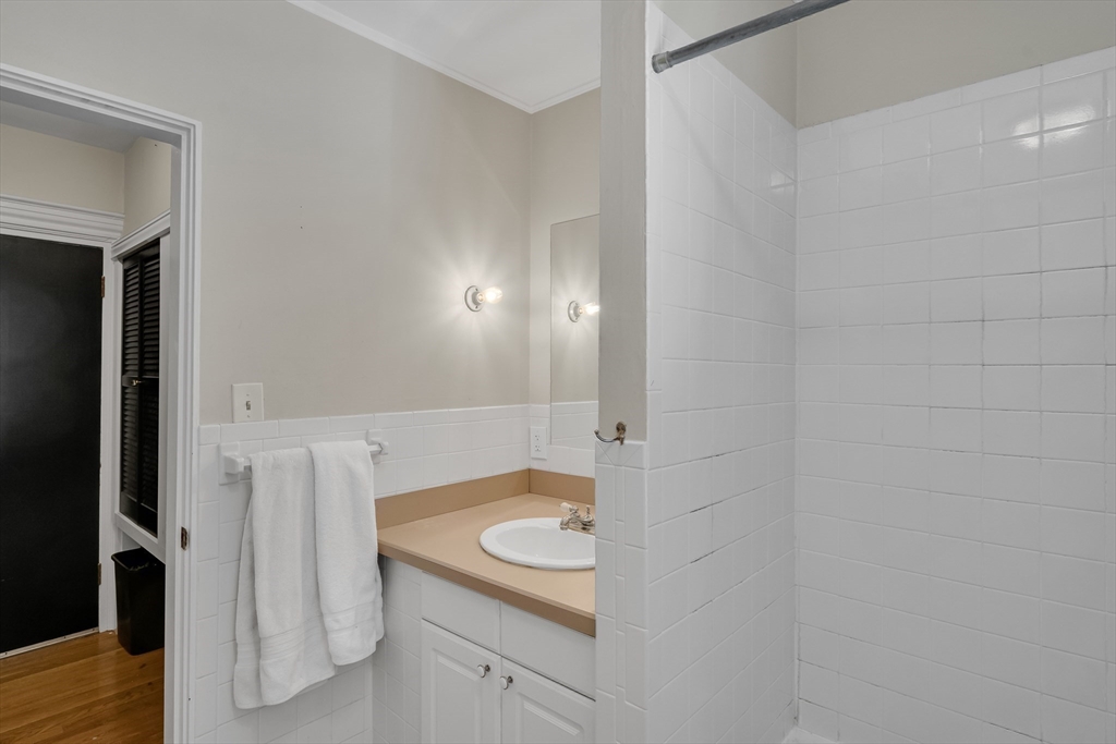 104 Pembroke St # 2