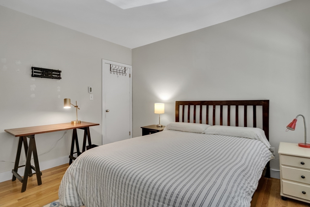 104 Pembroke St # 2