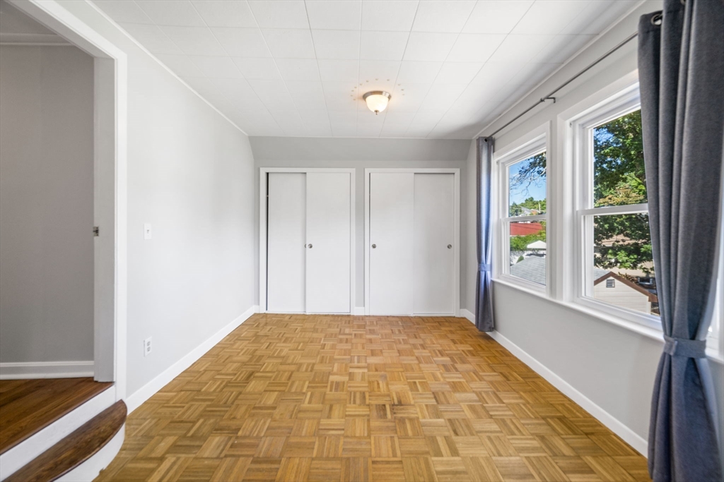 89 Sherwood Rd