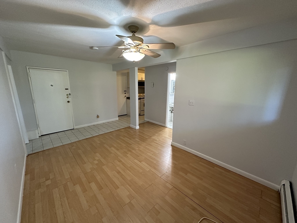 142 Kenrick # 7