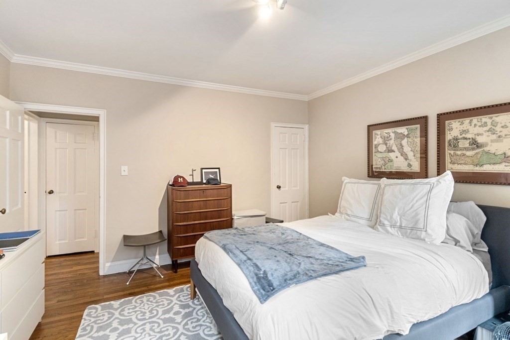14 Ware St # 24