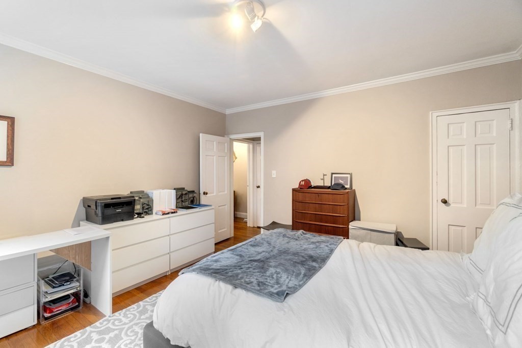 14 Ware St # 24