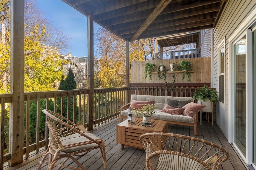 116 Trenton St # 2