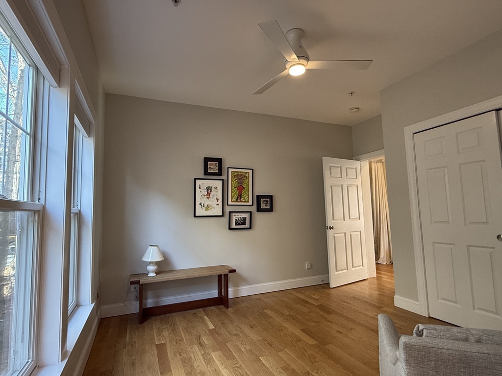 248 Chestnut Ave # 1