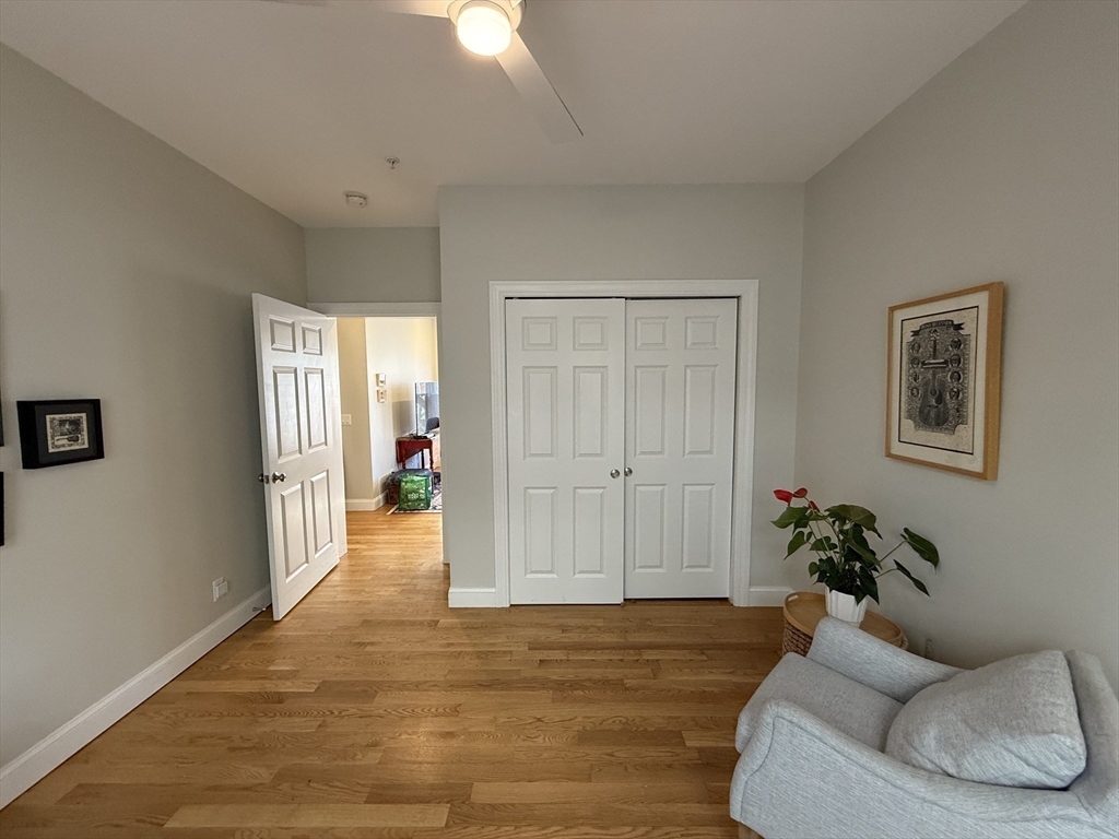 248 Chestnut Ave # 1