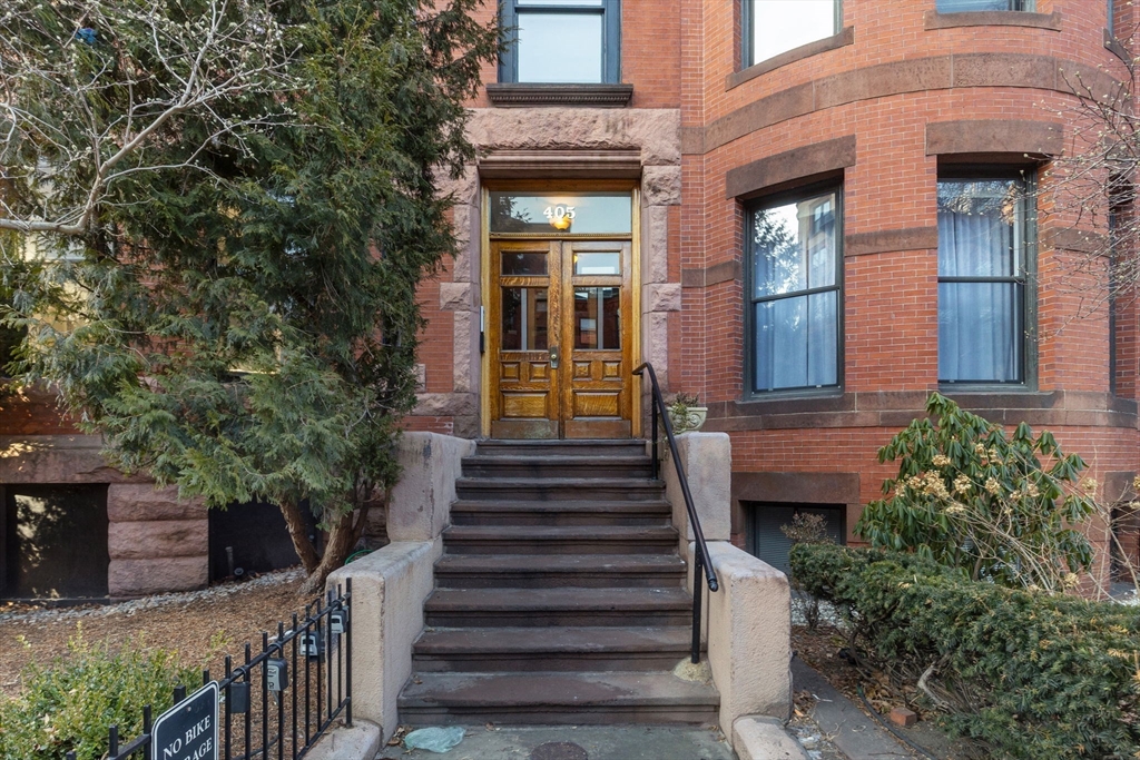 405 Marlborough St # 11