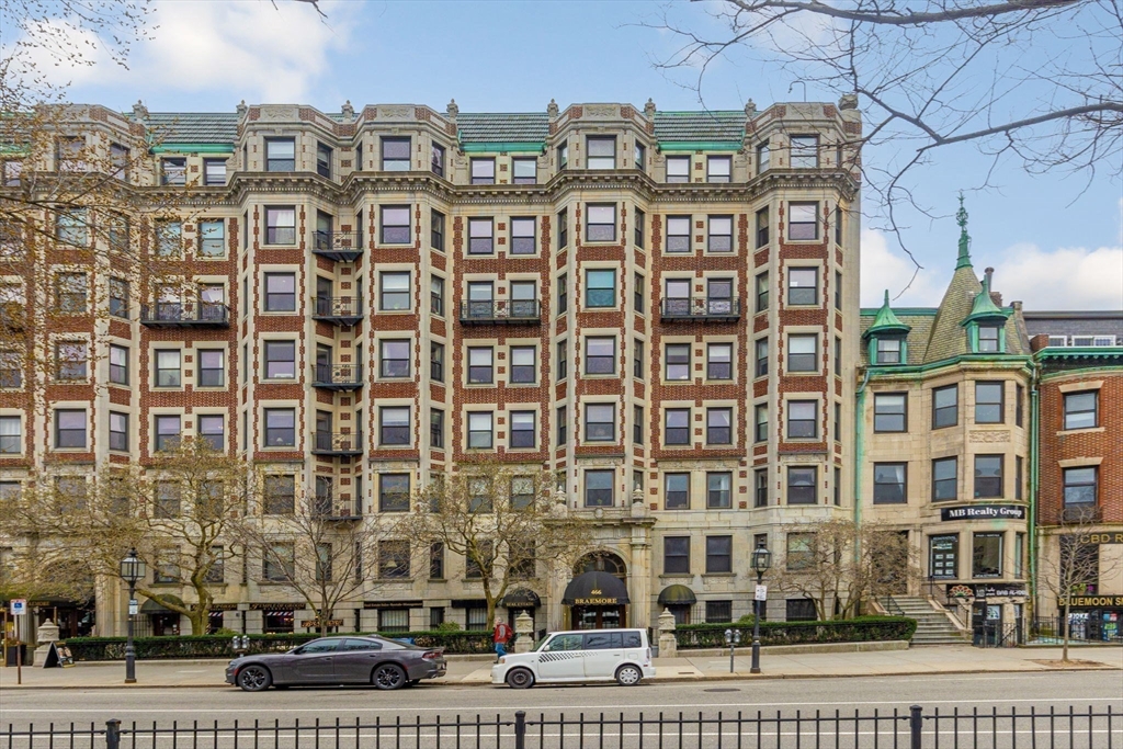 466 Commonwealth # 502