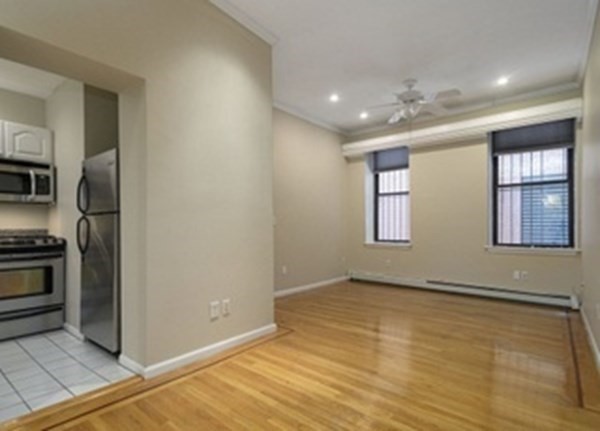 362 Commonwealth Ave. Unit: LA