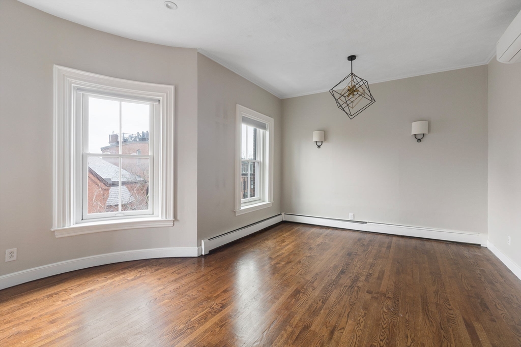 204 W Brookline St # 4