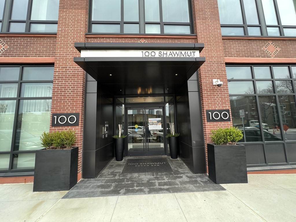100 Shawmut Ave. # 812