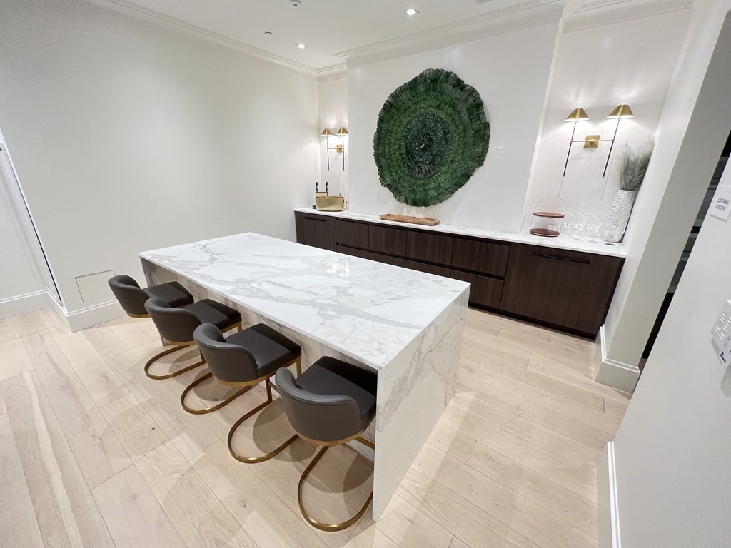 100 Shawmut Ave. # 812