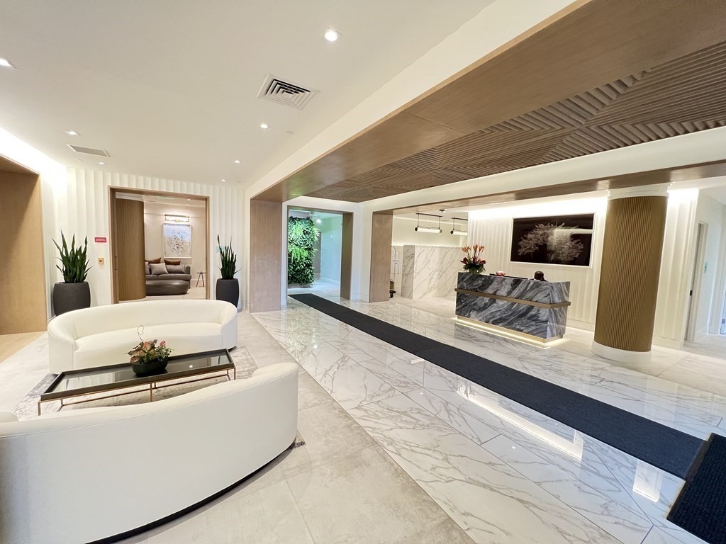 100 Shawmut Ave. # 812