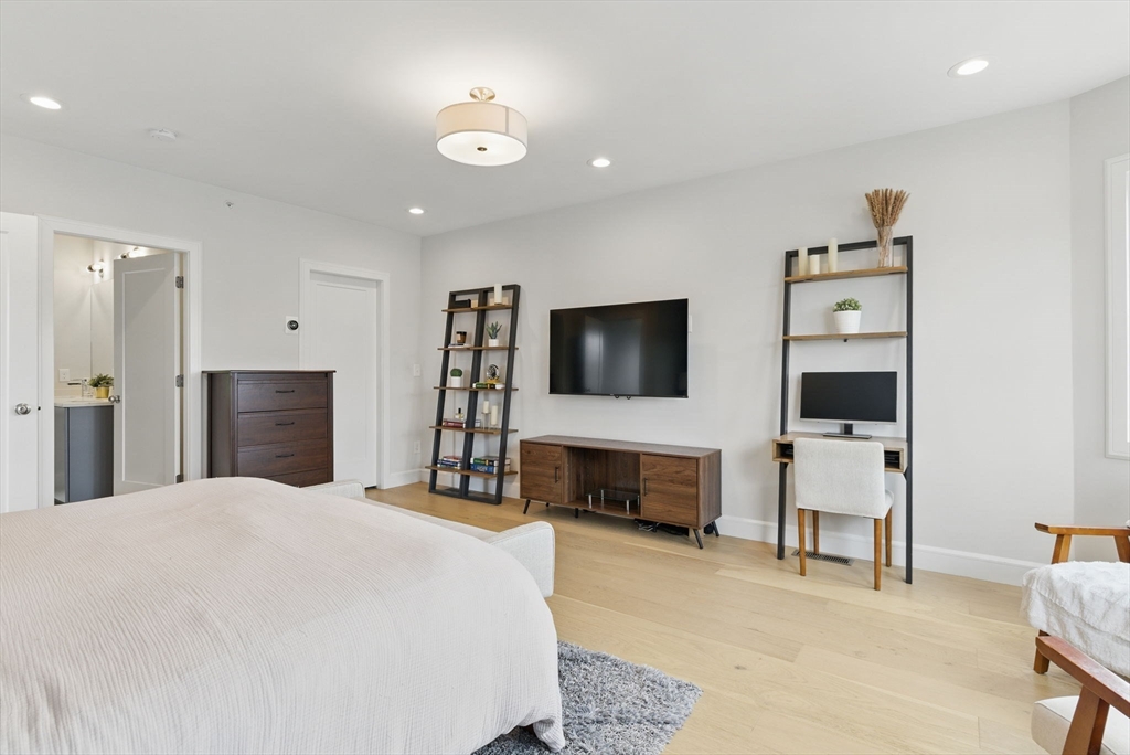 54-58 Robey St # 54