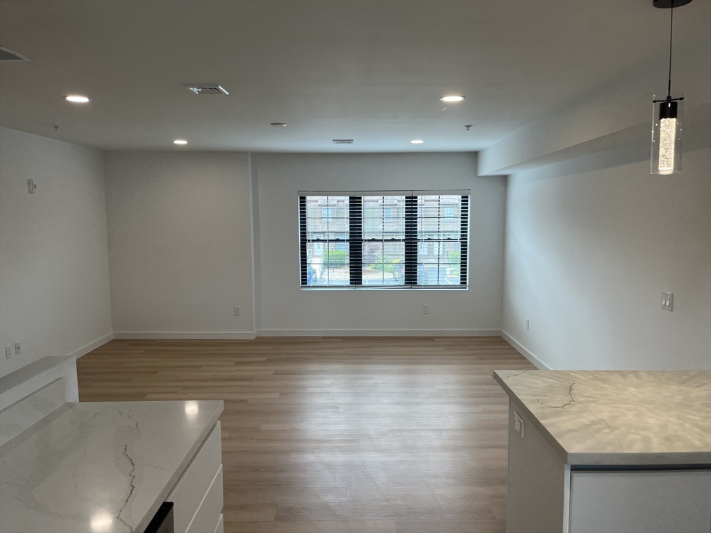 194 Rumford Avenue # 7