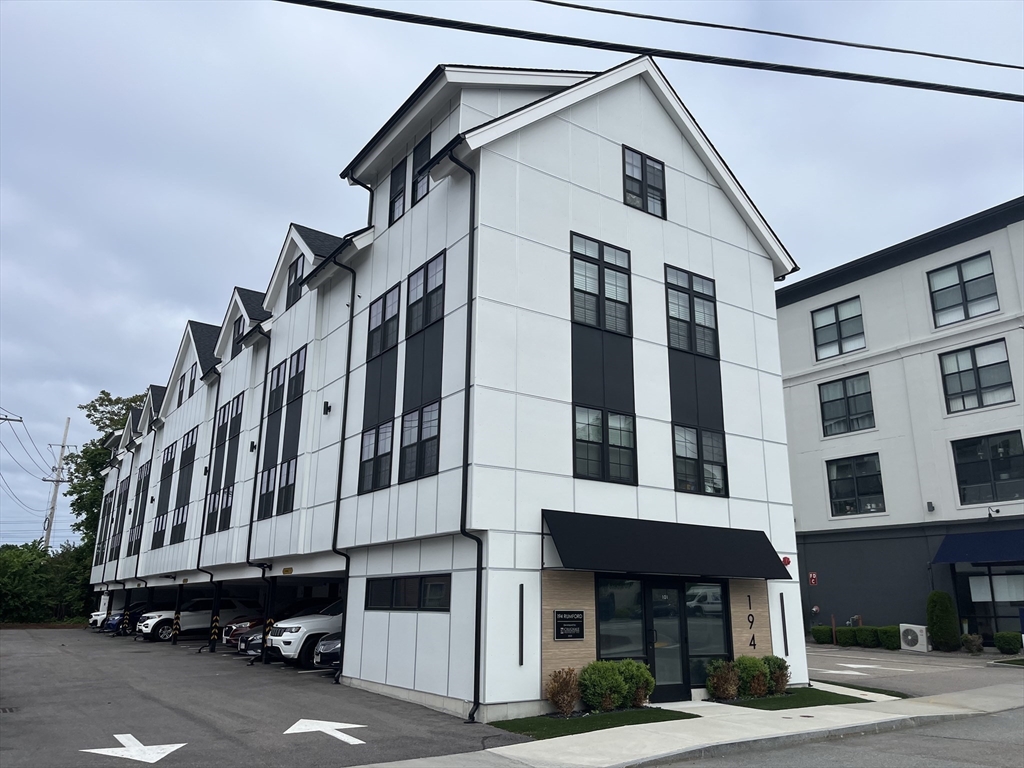 194 Rumford Avenue # 7