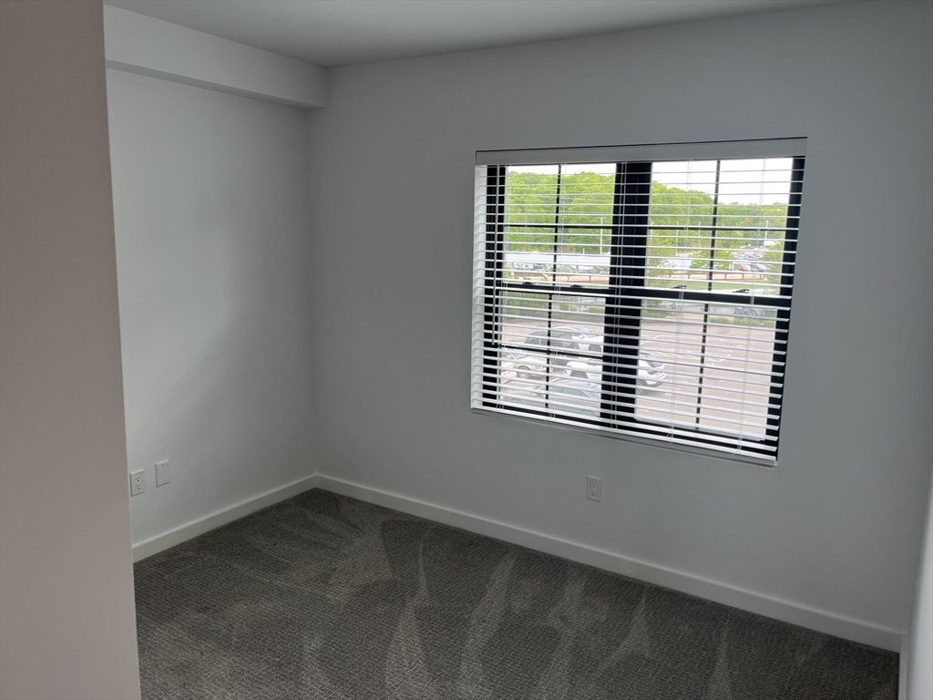 194 Rumford Avenue # 7