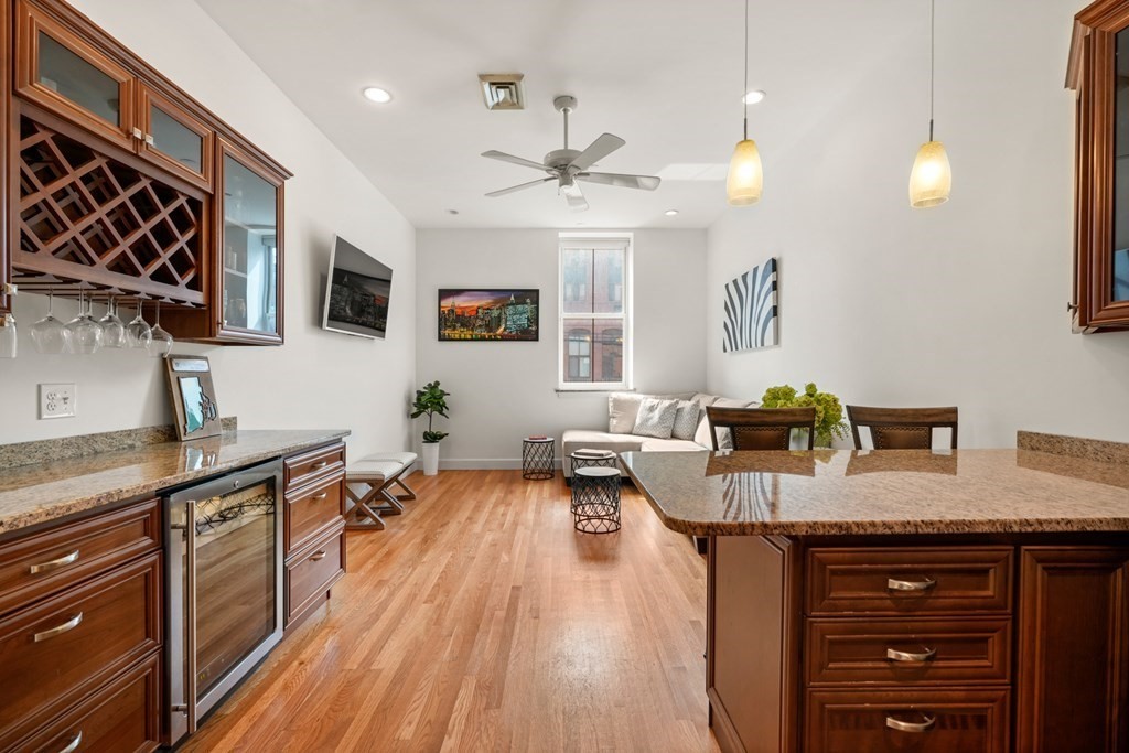 5 Appleton Street # 1D