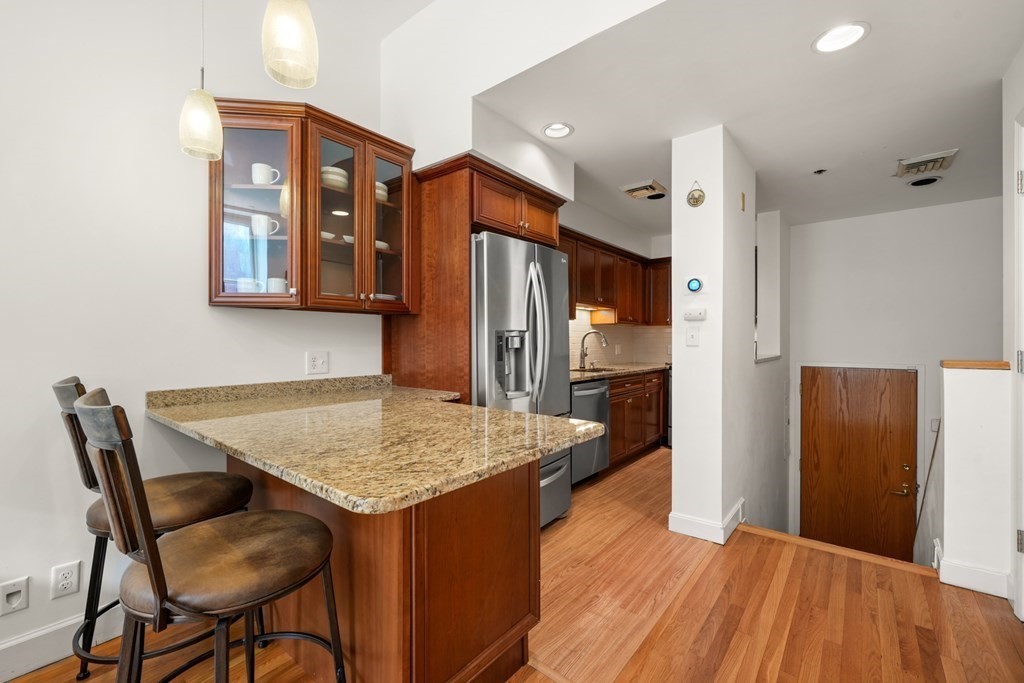 5 Appleton Street # 1D