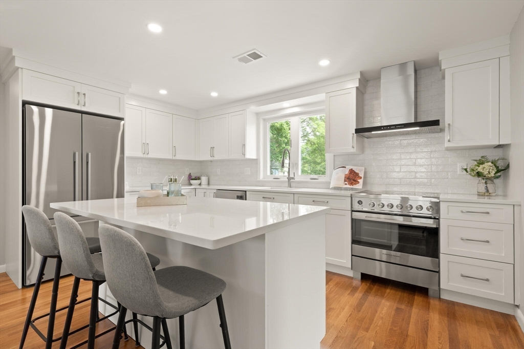 162 Waverley Street # 162