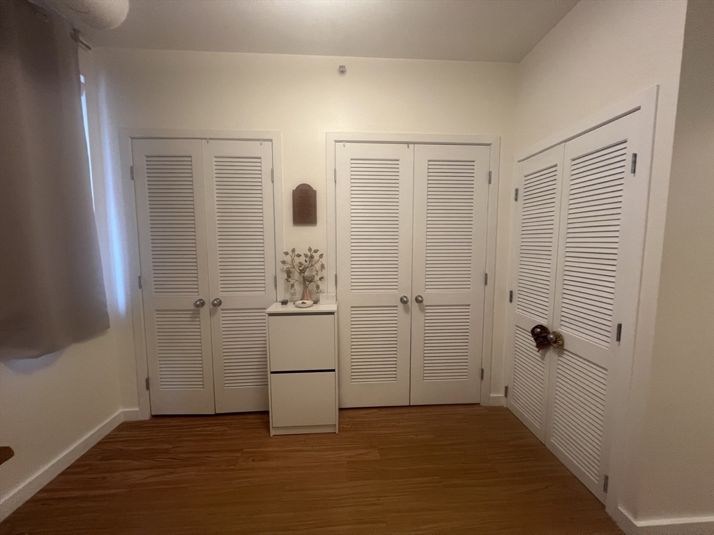 210 South St # 5 Unit: 7- 5