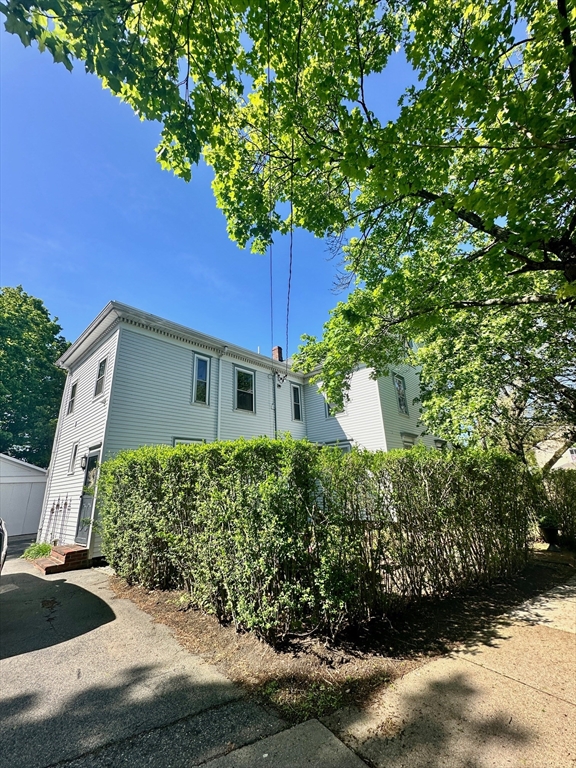 984 Chestnut Street # 2