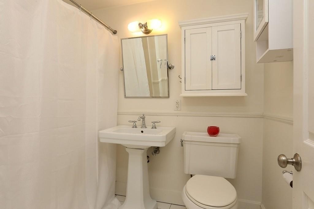11 Bell Ct # 3