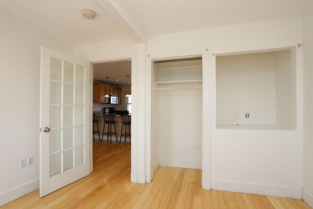 11 Bell Ct # 3