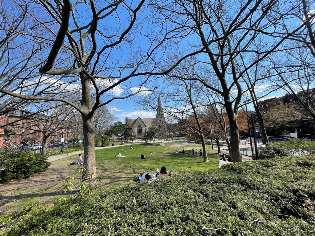 115 St Botolph St # 7