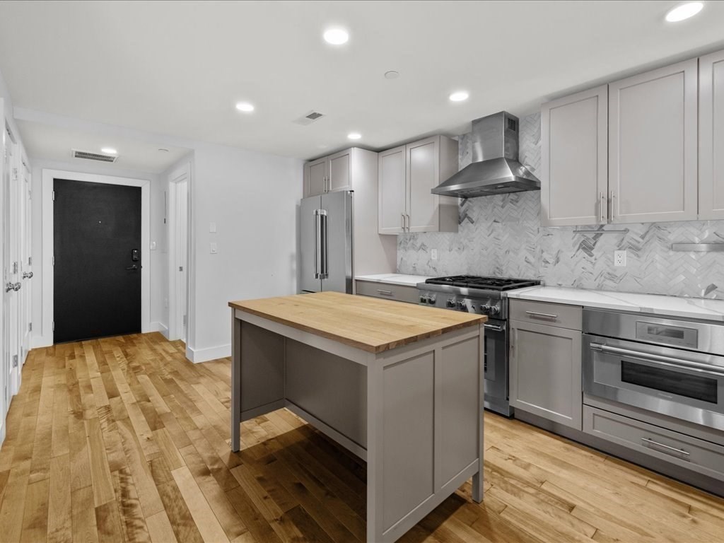 50 Hichborn Street # 506