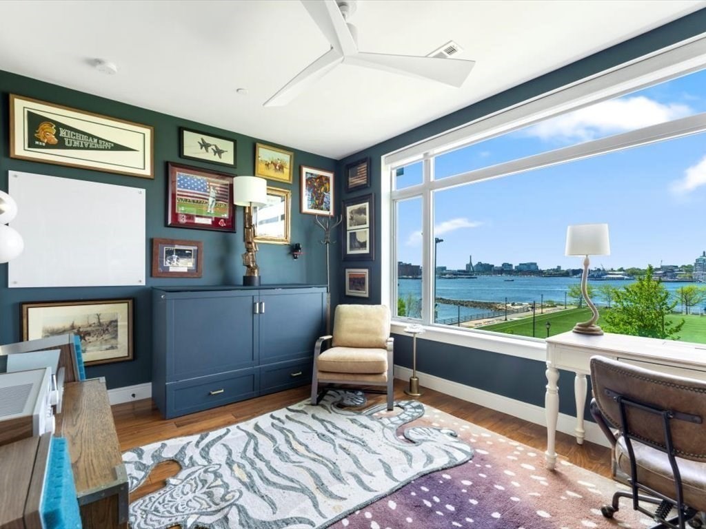 99 Sumner # 321