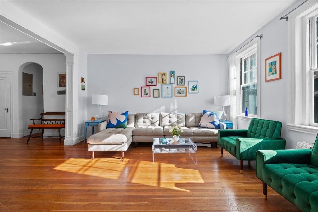 325 Tappan Street # 4