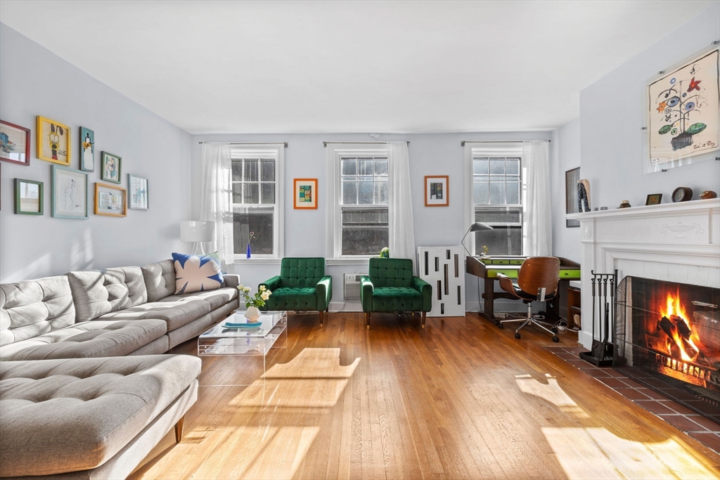 325 Tappan Street # 4