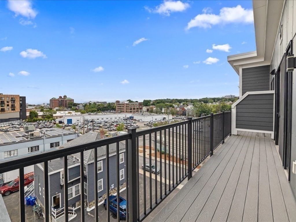 50 Hichborn St # 506, Boston Unit: 506