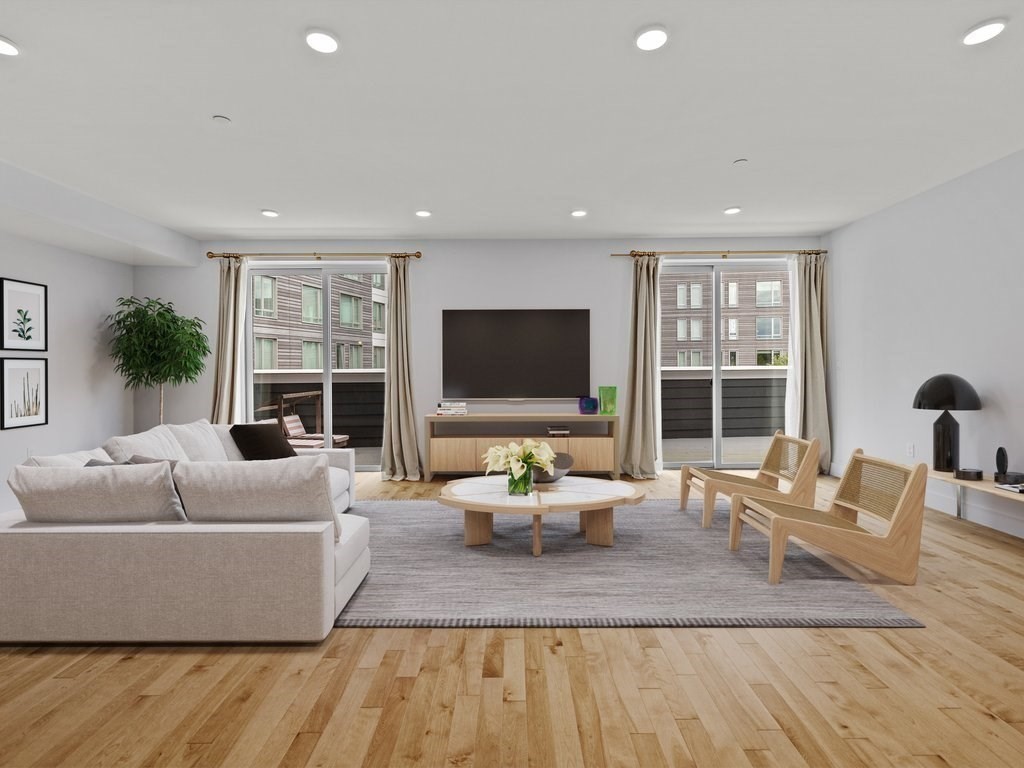 50 Hichborn St # 506, Boston Unit: 506