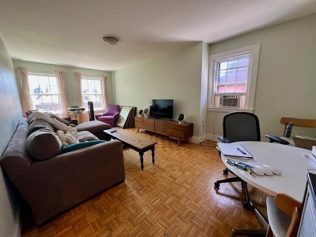 14 Chestnut Street # 4, Boston Unit: 4