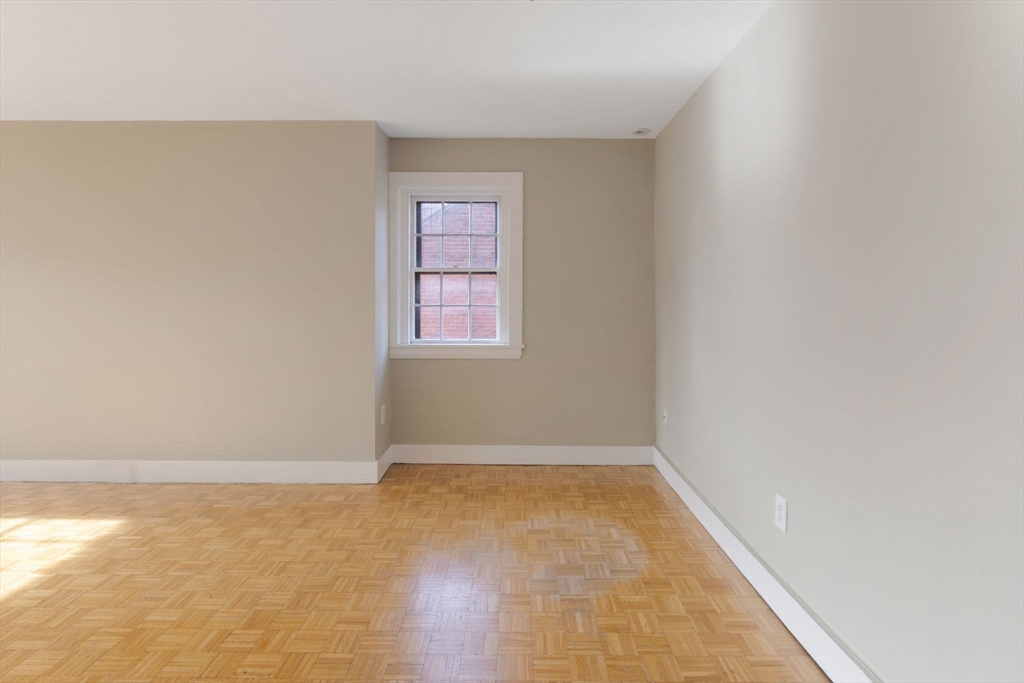 14 Chestnut Street # 4, Boston Unit: 4